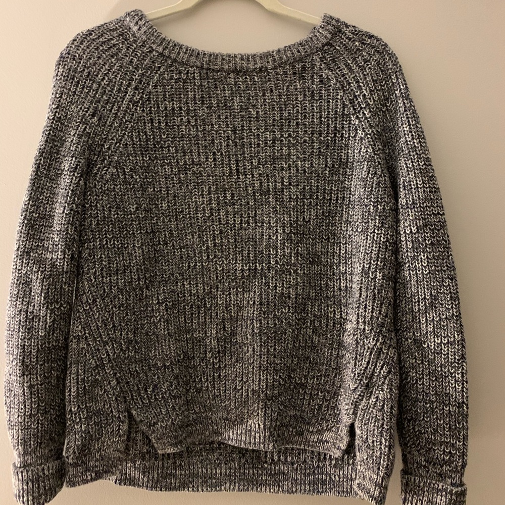 Thick Gap Heather Grey Sweater